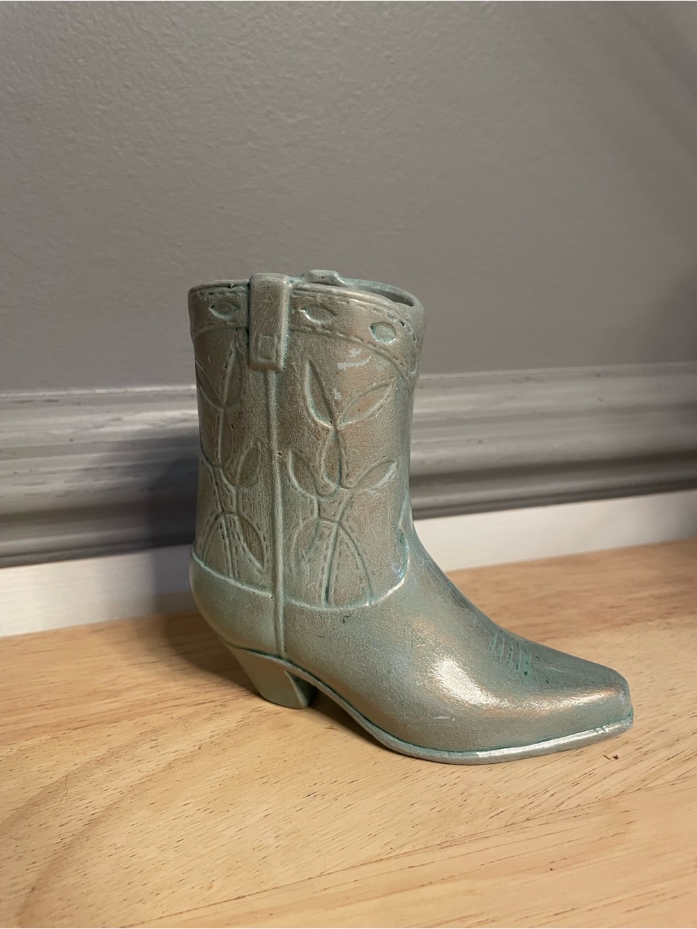 Vintage Western Ceramic Boot Figurine in Shimmery Aqua Costal Cowgirl